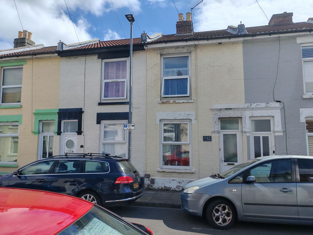 Property photo 1 of 12 Lond9375759528-04-2026__12-57-52_Img_20260428_115838.Jpg