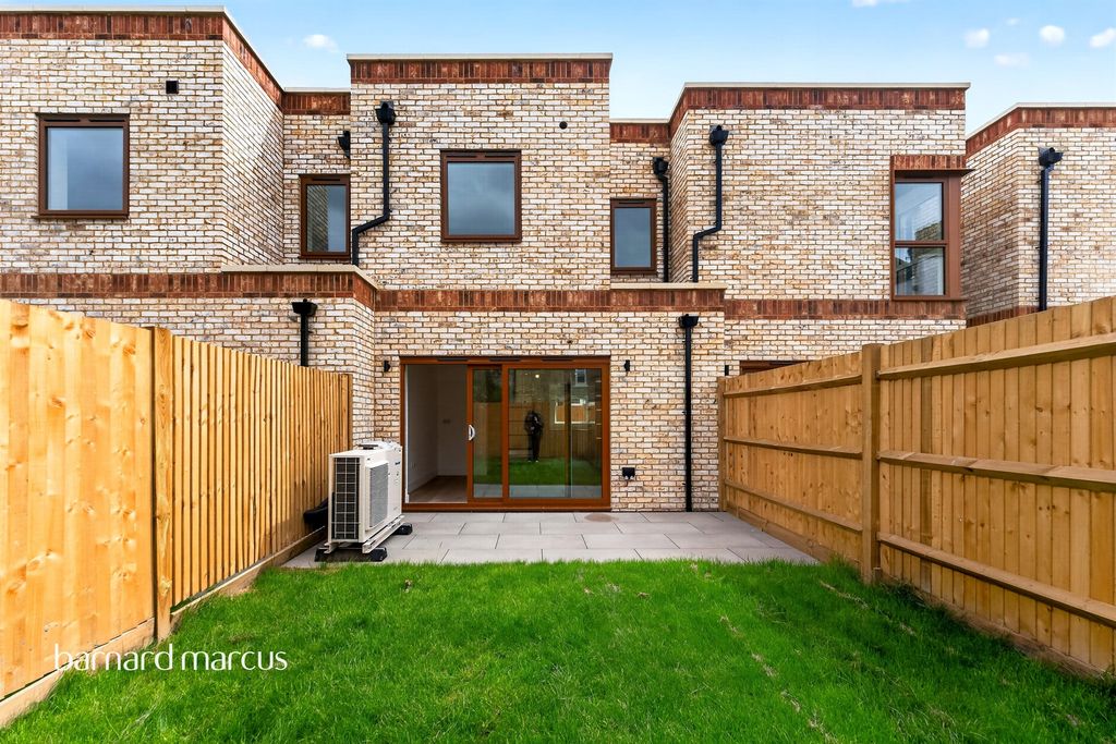 Property photo 3 of 12 Rear Garden