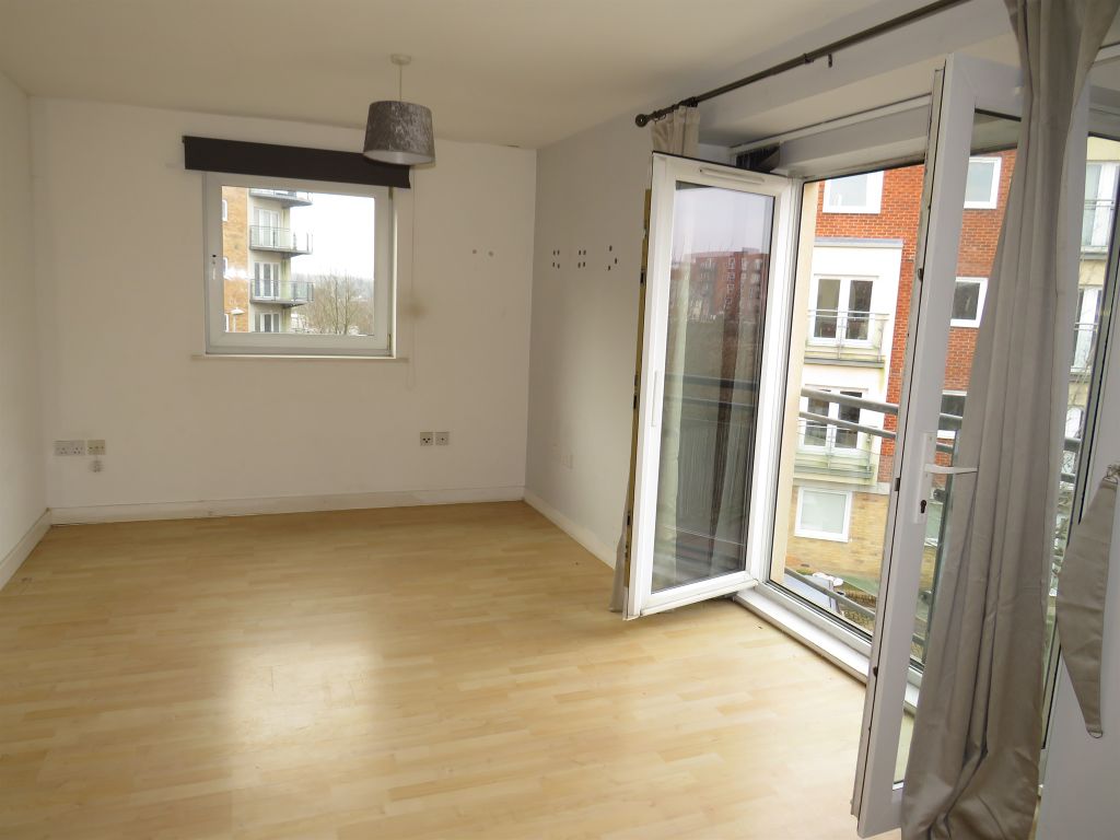 Property photo 3 of 21