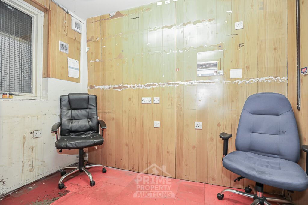 Additional image 7 of 2 bed flat for sale138 & 138A King Street, Castle Douglas DG7