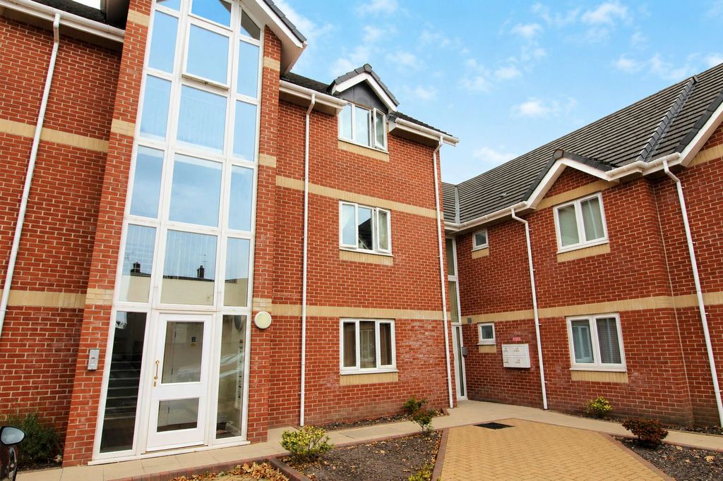 Property photo 1 of 7