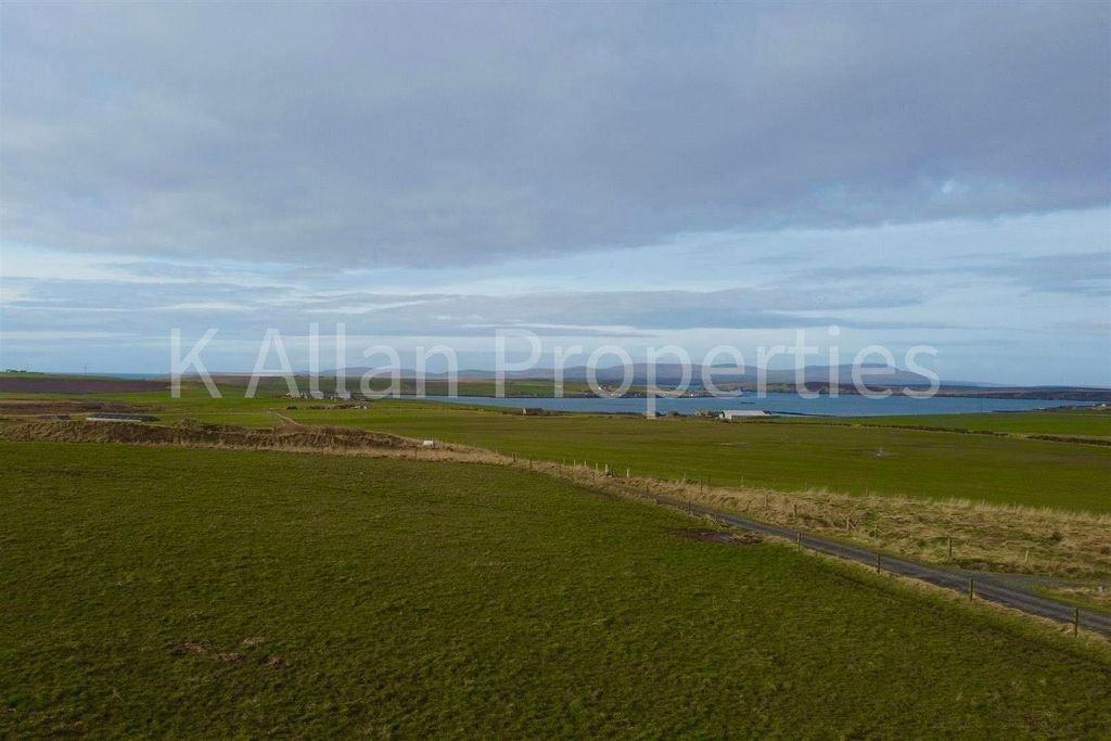 Property photo 2 of 4