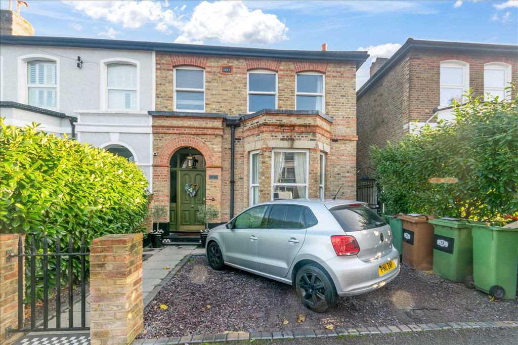 Property photo 1 of 9 Main Picture