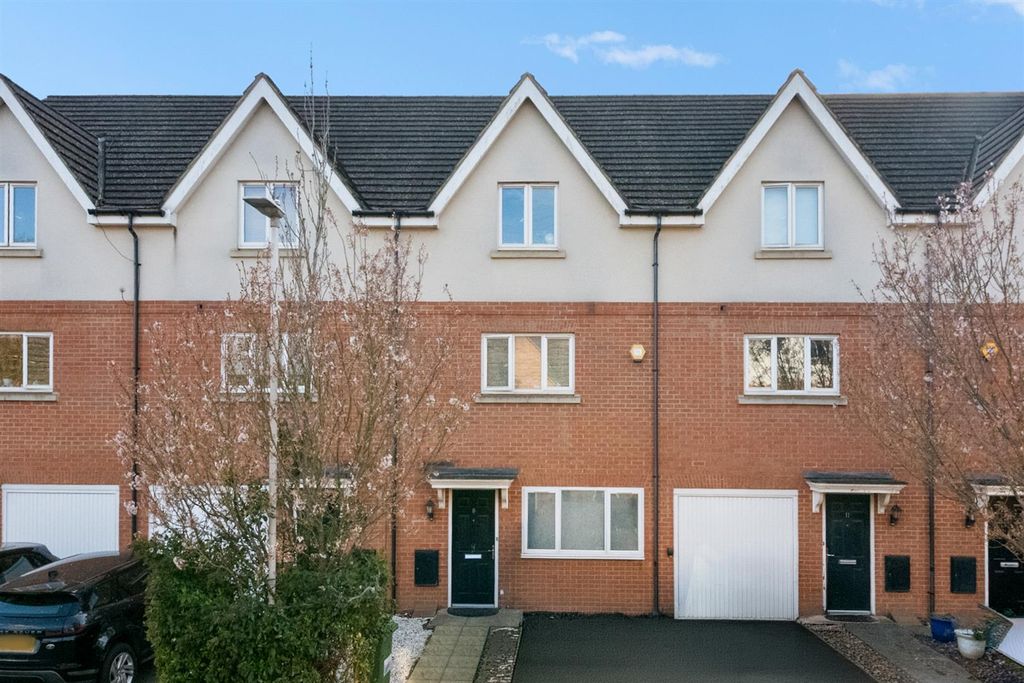 Property photo 1 of 16