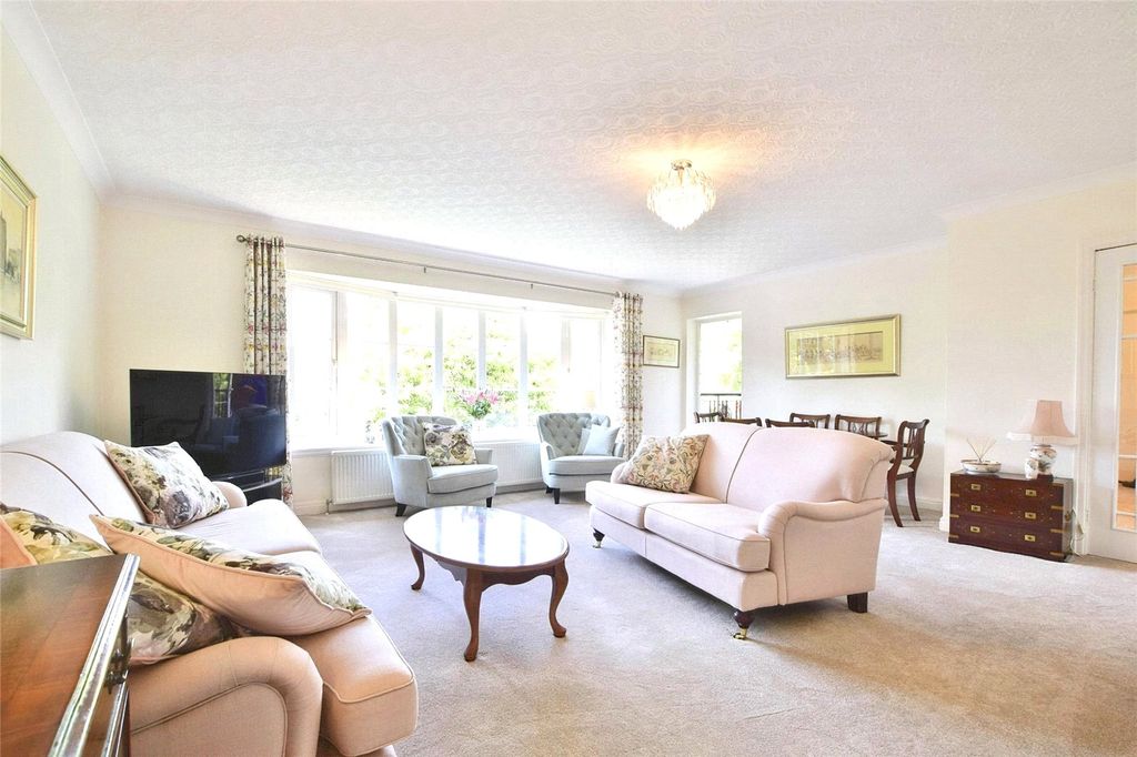 Property photo 2 of 12 Picture No. 02
