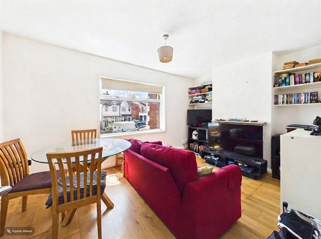 Property photo 1 of 11 Picture No. 22