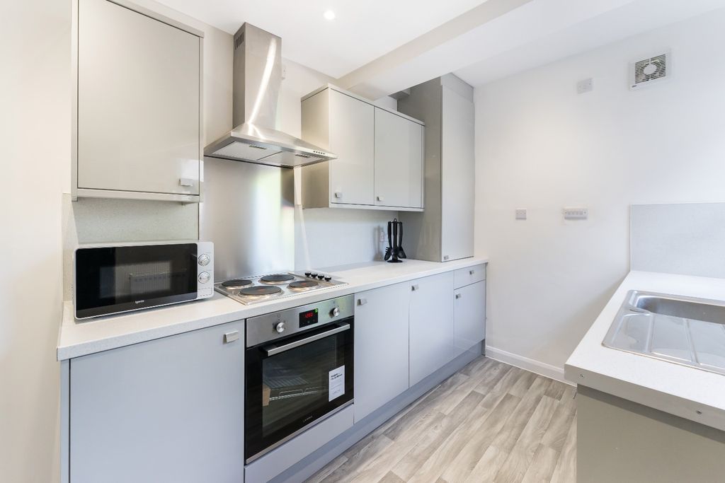 Property photo 3 of 16 Photo 3