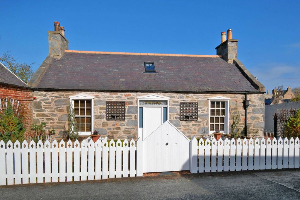 Property photo 1 of 29