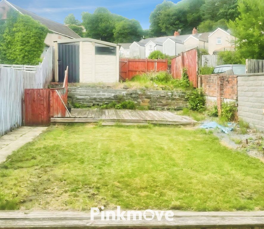 Property photo 2 of 22