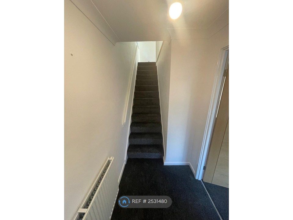 Property photo 3 of 14 Stiars