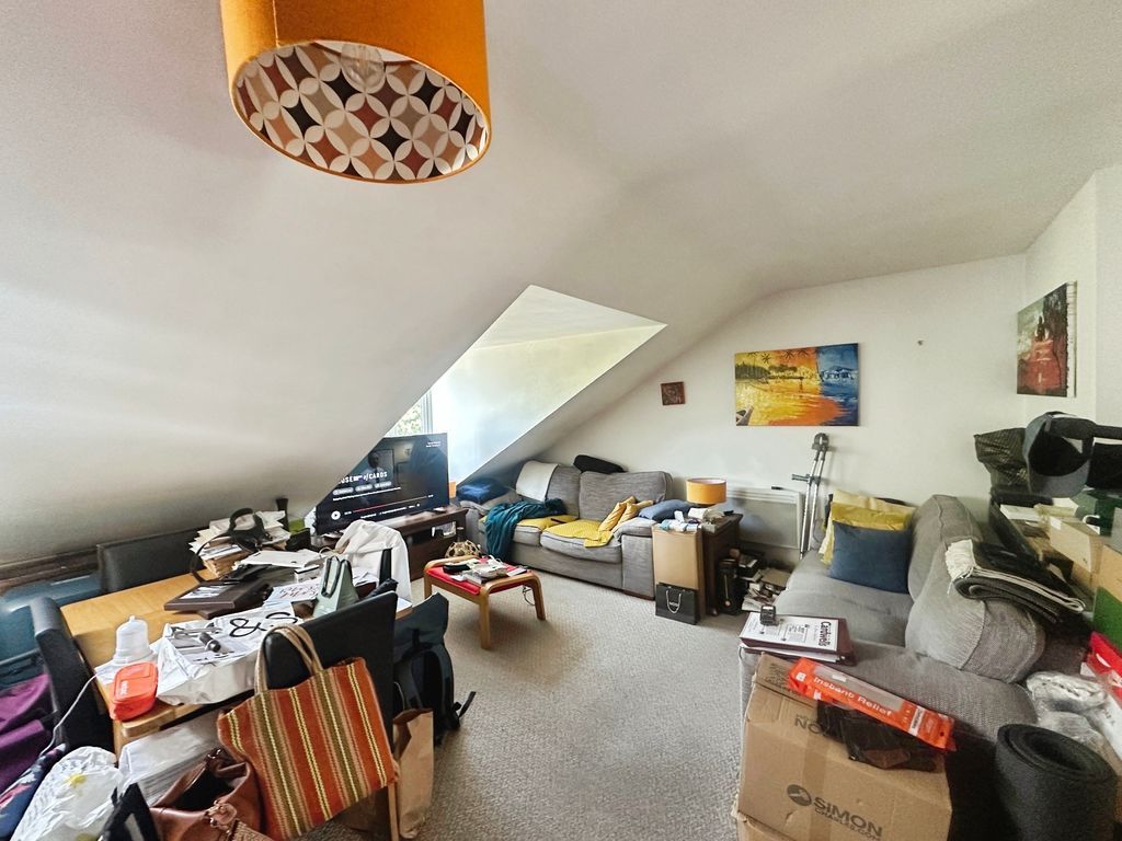 Property photo 3 of 6 Lounge/ Diner