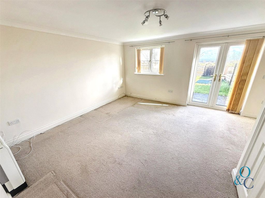 Property photo 3 of 14 Picture No. 07