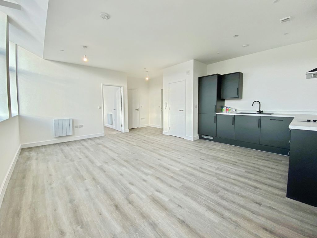 Property photo 2 of 5