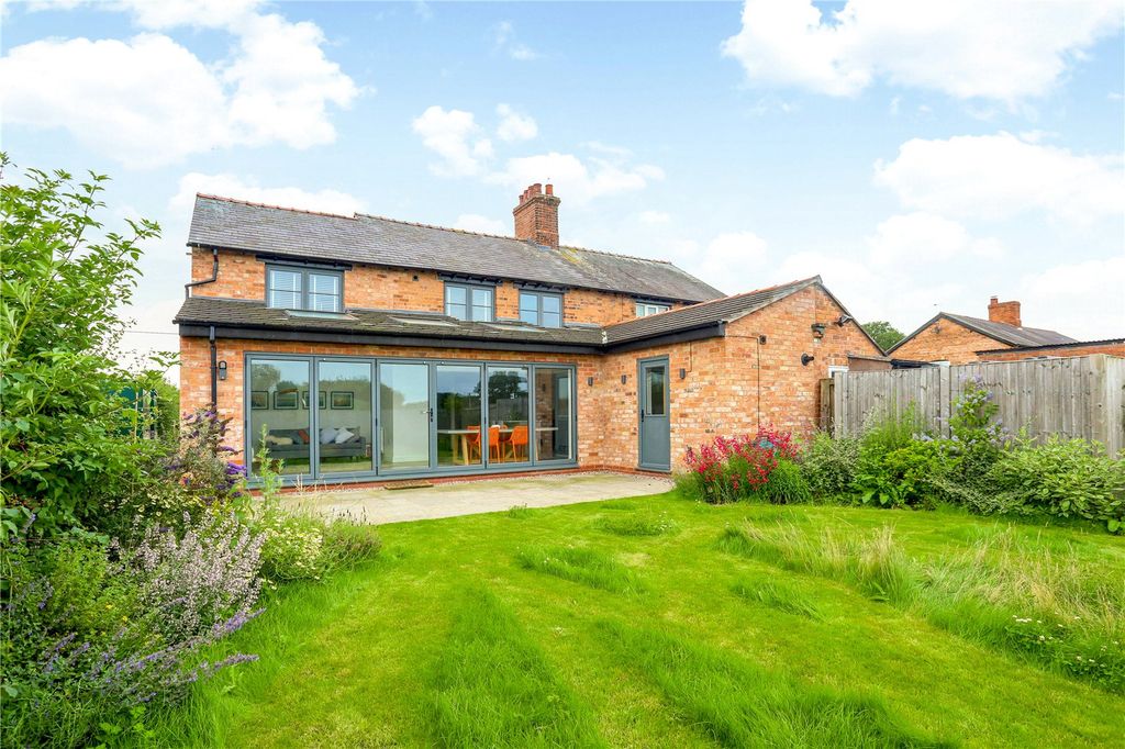 Property photo 3 of 13 Picture No. 22