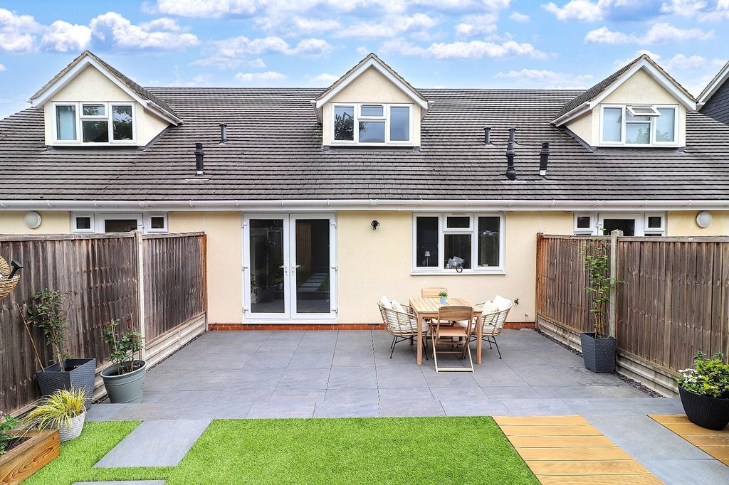 Property photo 1 of 23 Picture No. 26