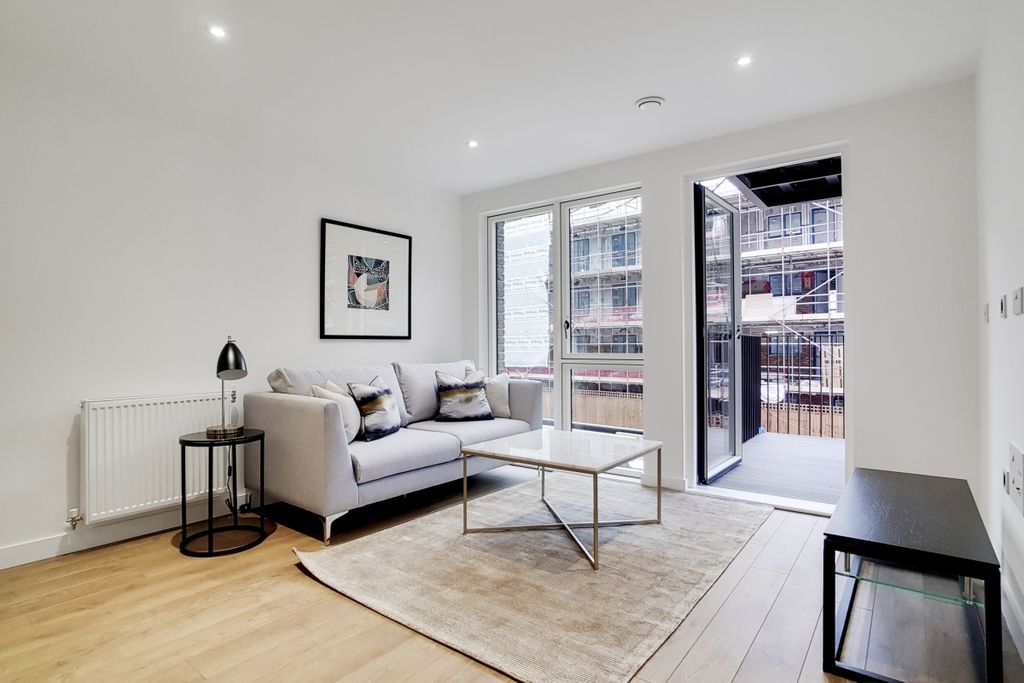 Property photo 1 of 11 4_Kitchen_Recepti...