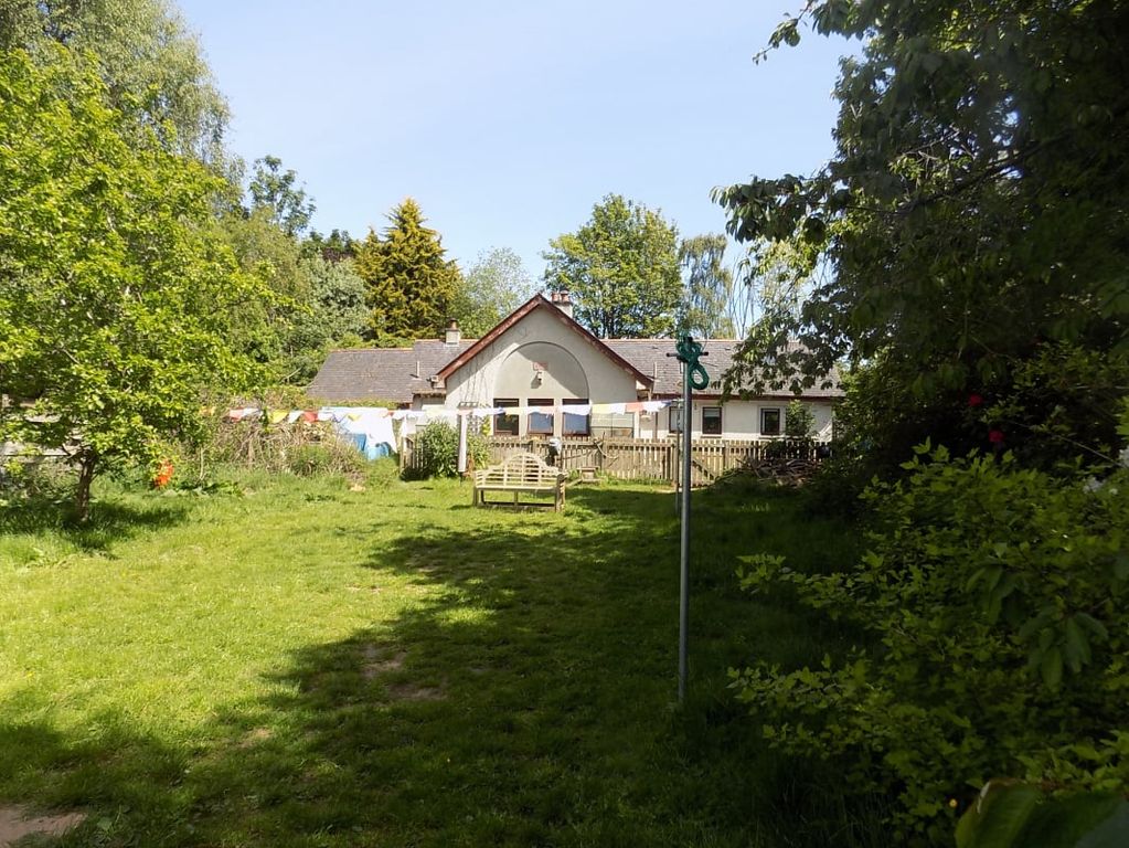 Property photo 1 of 27