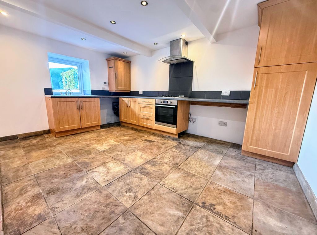 Property photo 3 of 5 Image