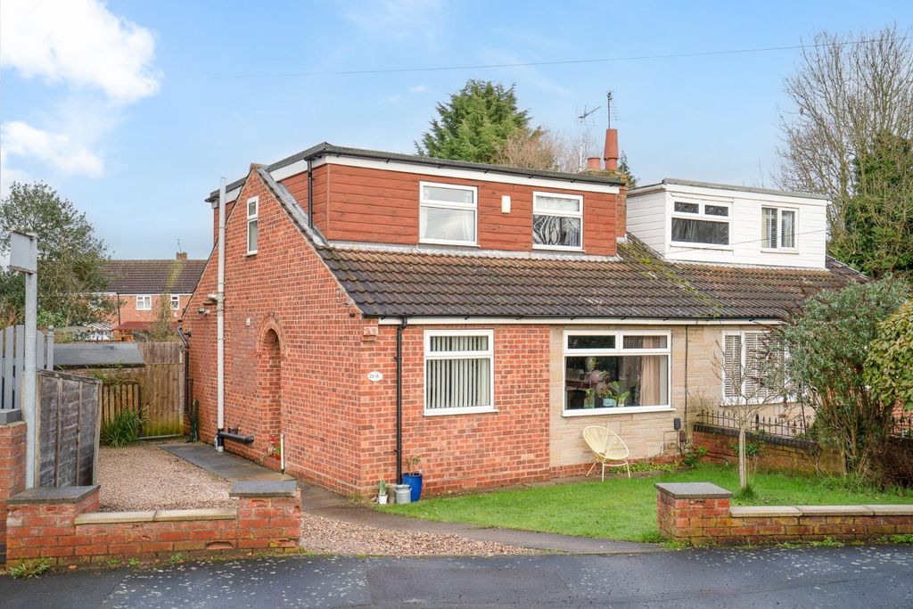 Property photo 1 of 13 External