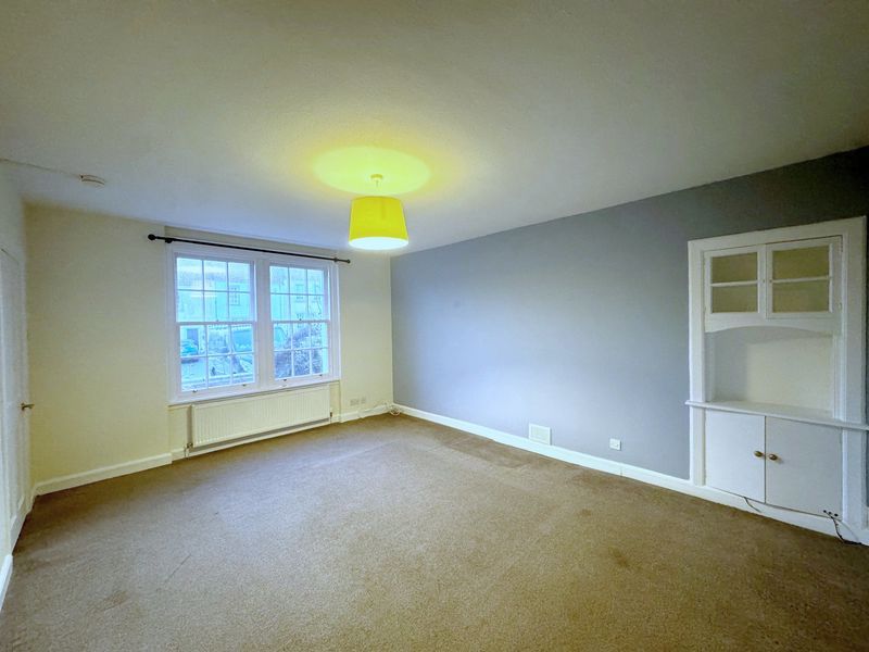 Property photo 2 of 14 Photo 13