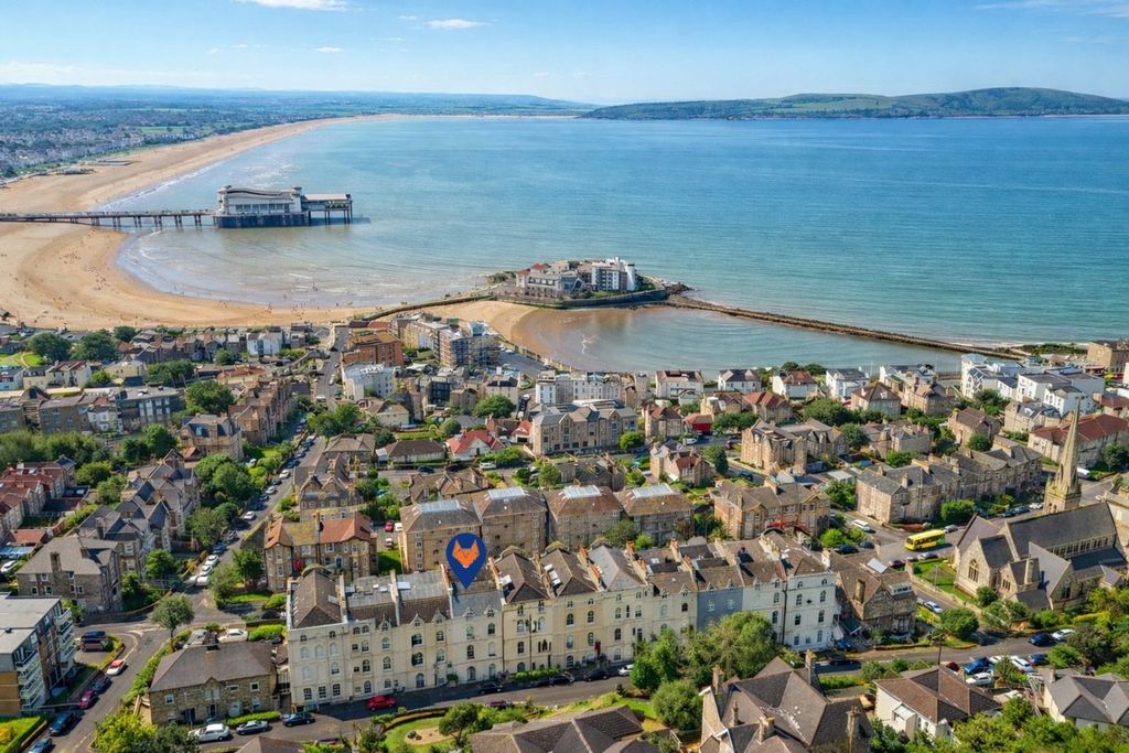 Property photo 2 of 11