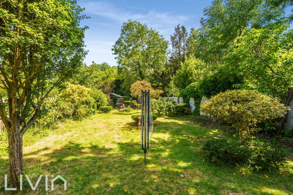 Property photo 3 of 18 18