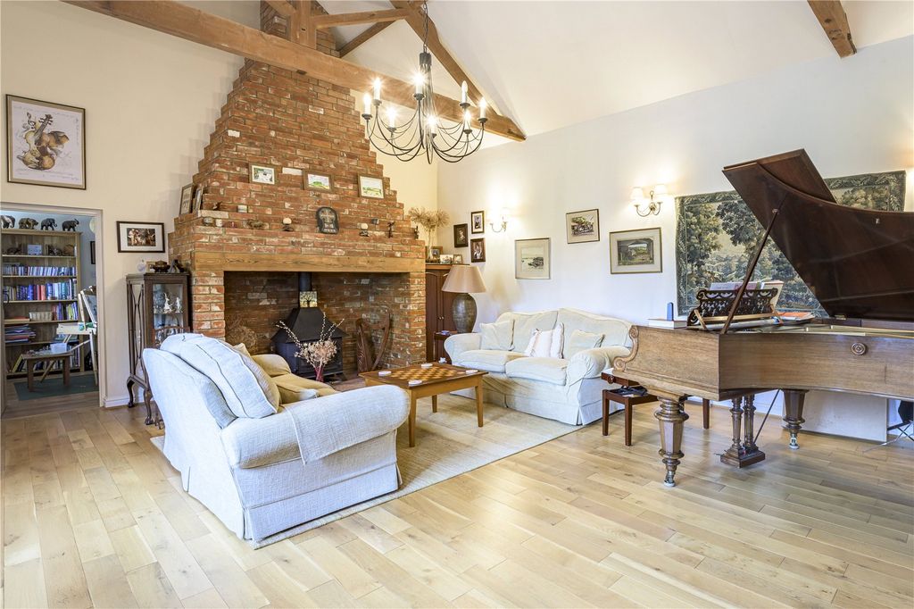 Property photo 2 of 41 Picture No. 22