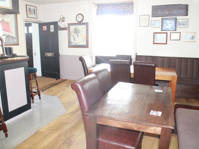 Property photo 3 of 19