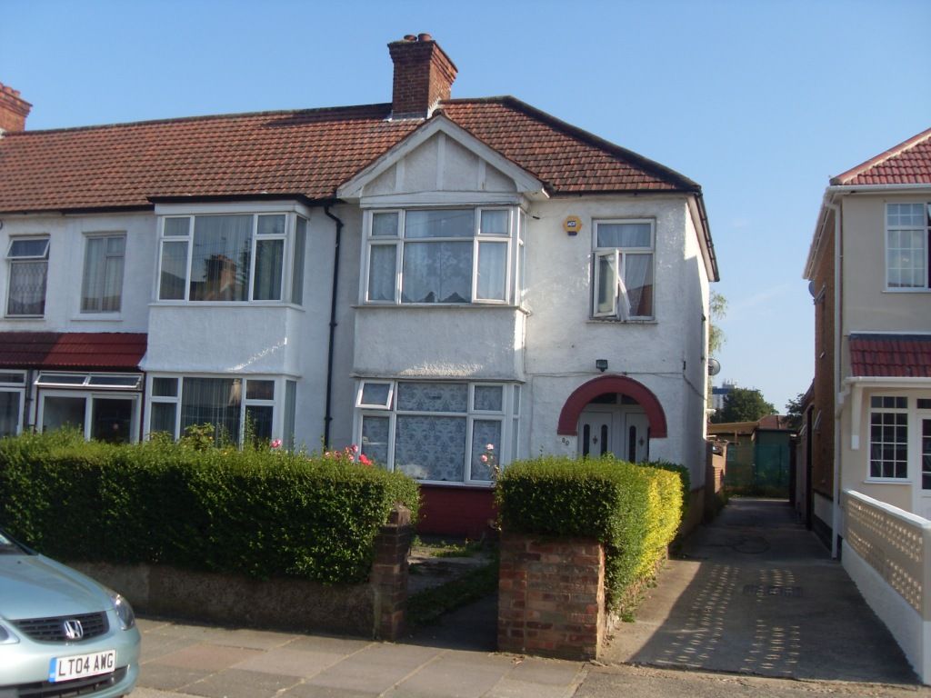 Property photo 1 of 3