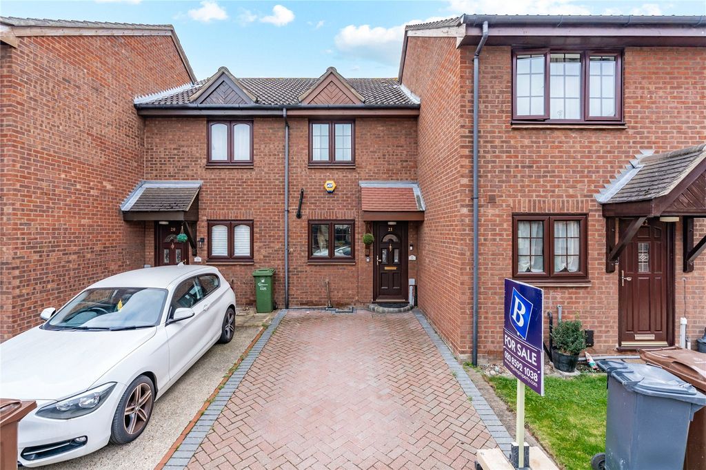 Property photo 1 of 16 Front