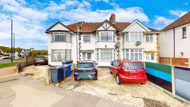 Property photo 1 of 14 4554860