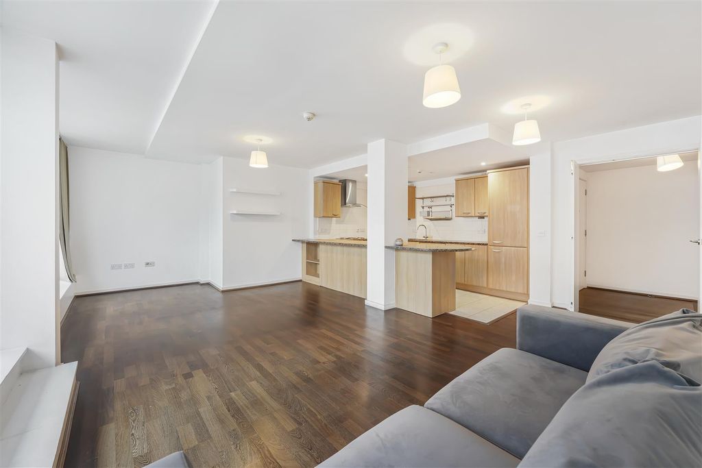 Property photo 3 of 13 Ped02016.Jpg