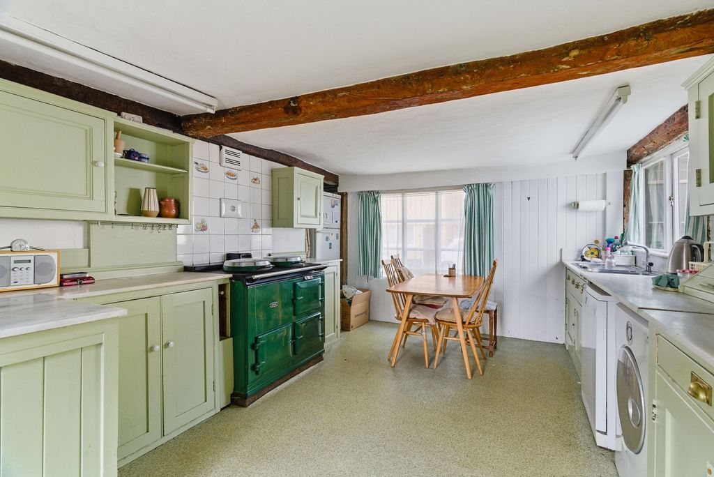 Property photo 3 of 22