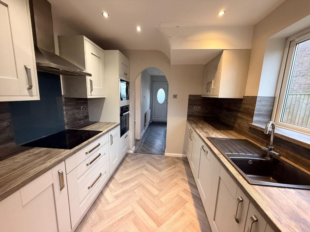 Property photo 3 of 12 Img_5416.Jpeg