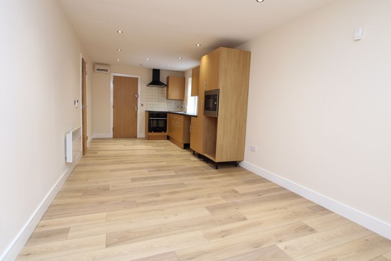 Property photo 2 of 7 Photo 3