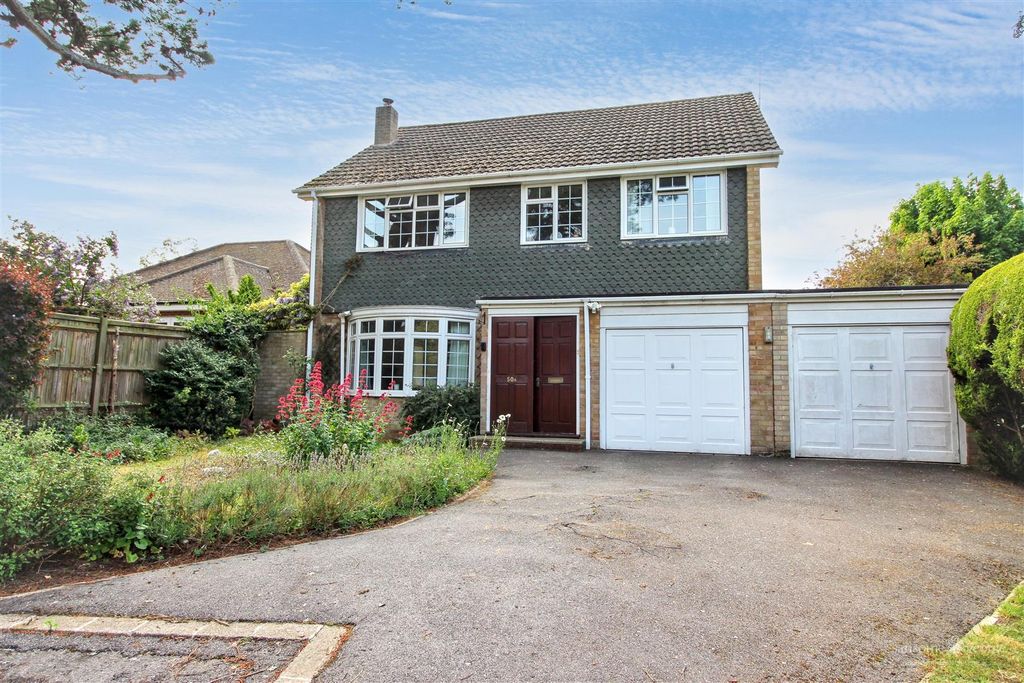 Property photo 1 of 20 Front