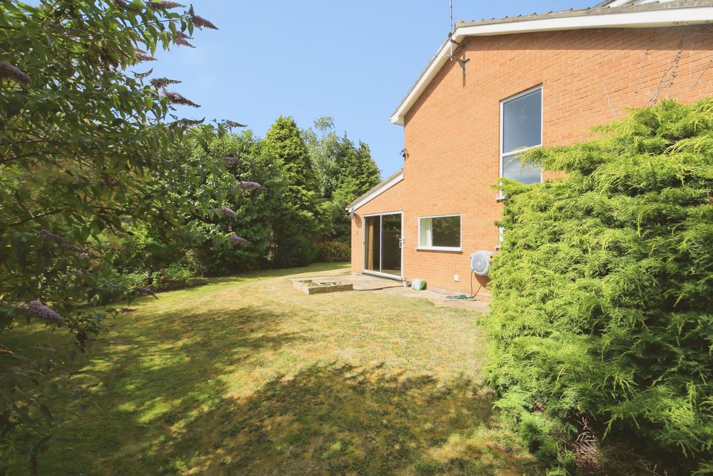 Property photo 2 of 25 Img_2107