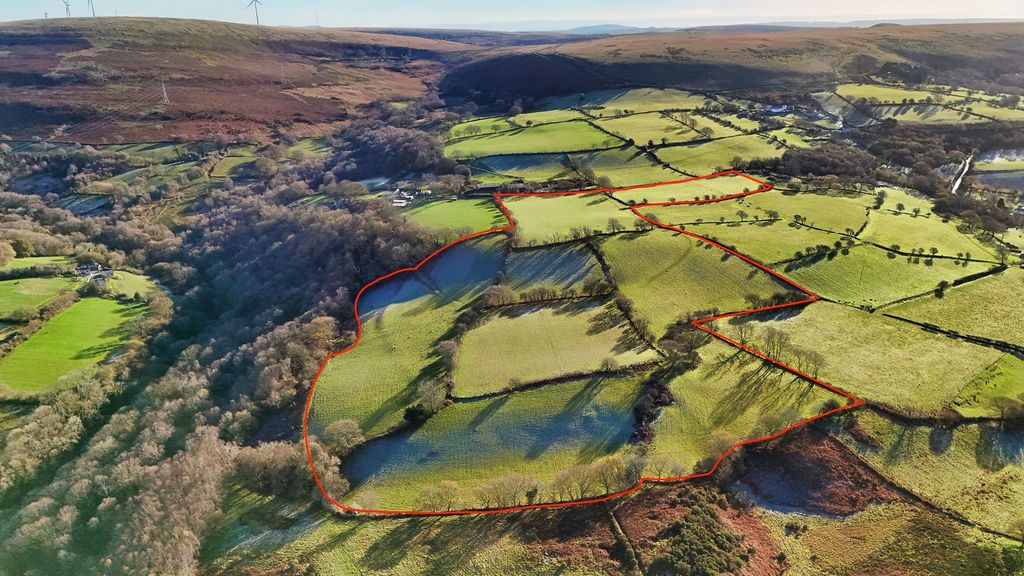 Property photo 2 of 9 Not Specified