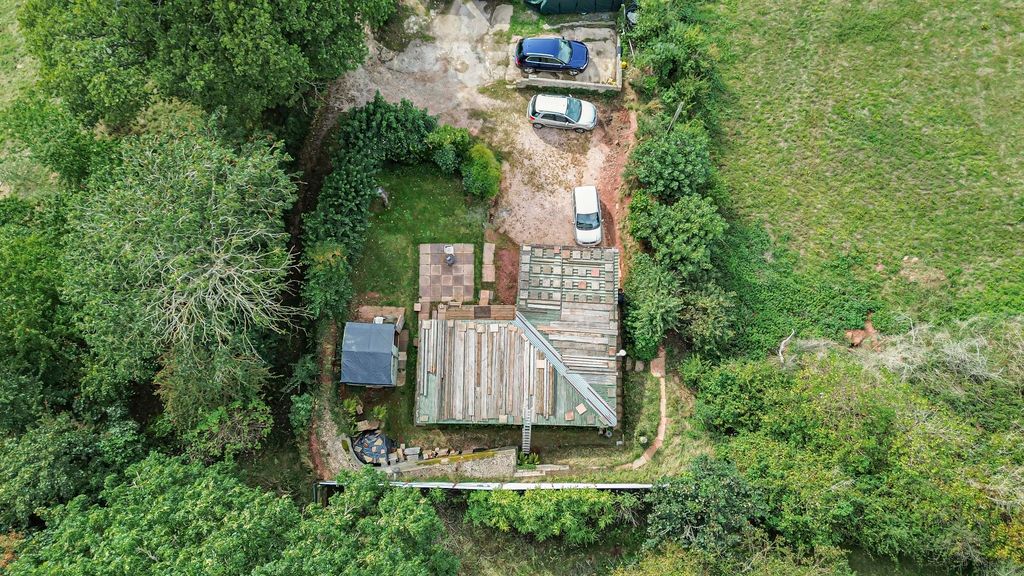 Property photo 2 of 13