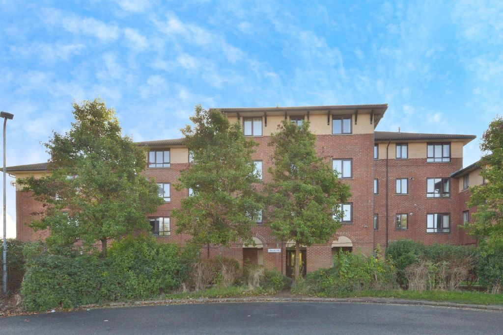 Property photo 1 of 17