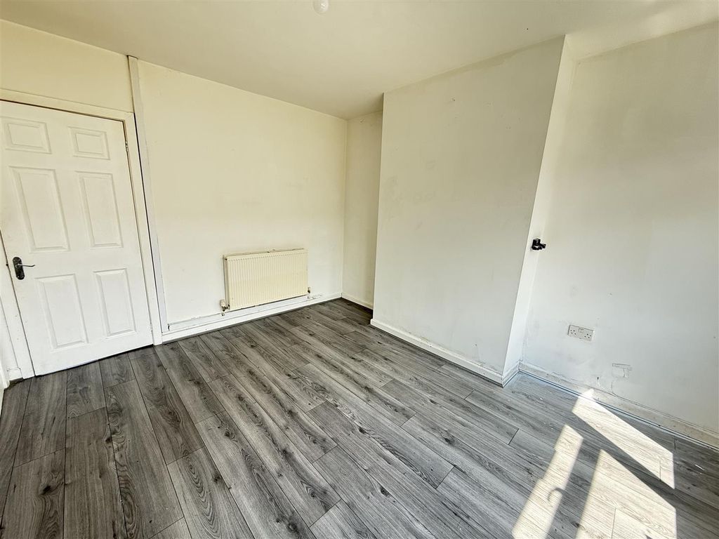 Property photo 2 of 7 Photo 16-06-2025, 3 16 30 Pm.Jpg