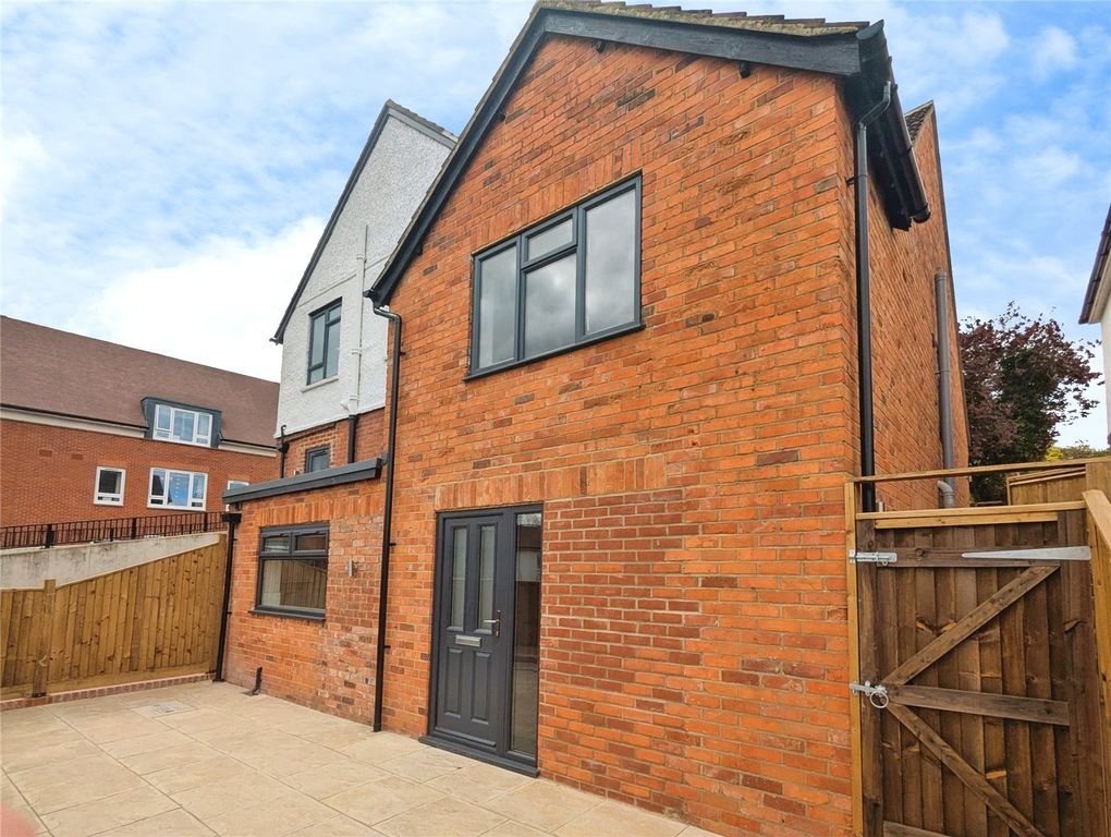 Property photo 1 of 10 Picture No. 05