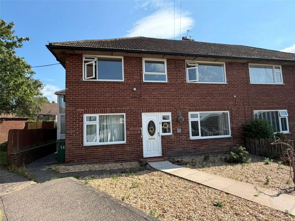 Property photo 1 of 8