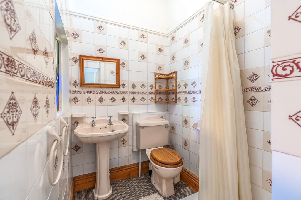 Additional image 17 of 6 bed detached house for saleWest Malvern Road, Malvern WR14
