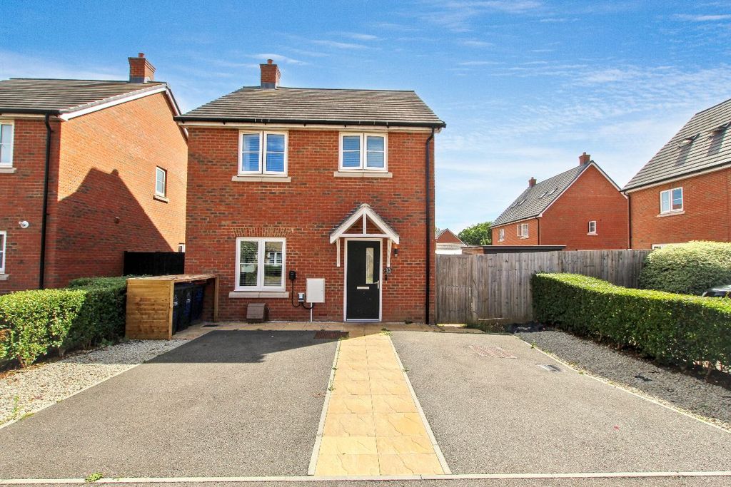 Property photo 1 of 25
