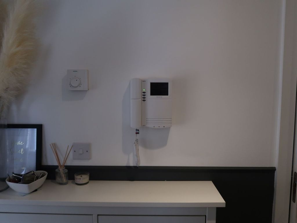 Property photo 3 of 31
