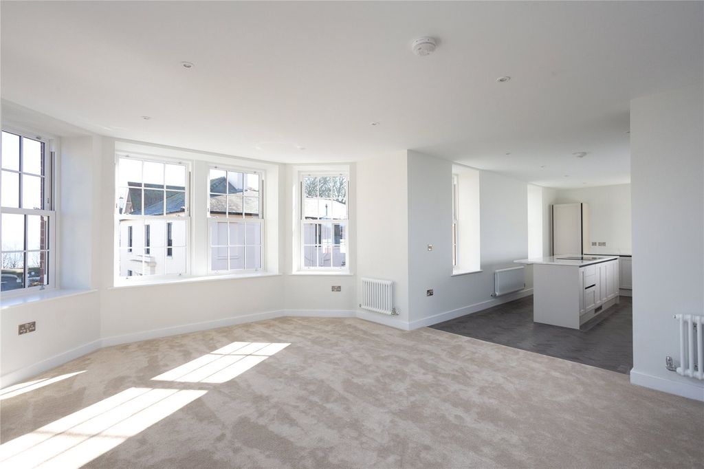 Property photo 1 of 16 Living Area