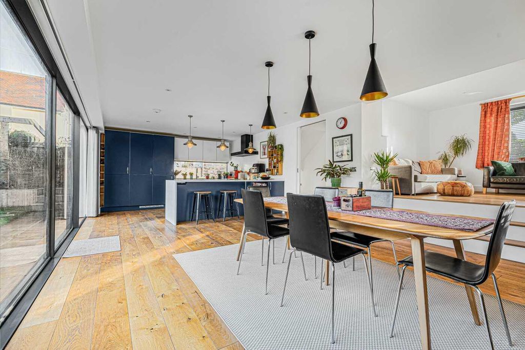 Property photo 2 of 53 Dining Area