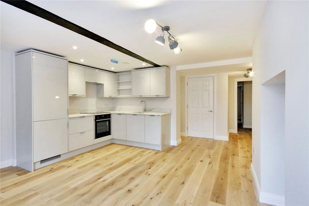 Property photo 3 of 7 Basement Kitchern