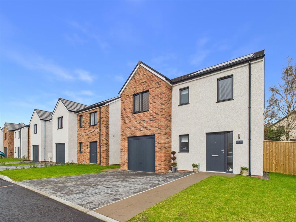 Property photo 1 of 21 Cam01486G0-Pr1051-Still014.Jpg